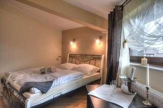 Гостевой дом Pokoje BALDI Benelux Скочув Двухместный номер с 1 кроватью и собственной ванной комнатой-6